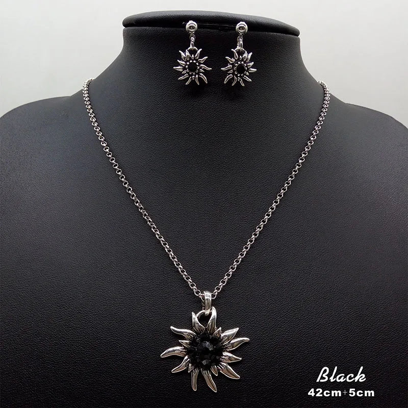 Edelweiss Necklace and Stud Earrings Women&