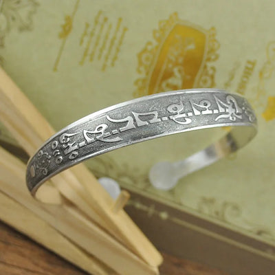 New Retro Cuff Bracelets Tibetan Silver Metal Carving Fish Elephant Flower Bangles Vintage Gypsy Jewelry Female Gifts