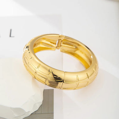 Multi-style Luxury Gold Color Bangles Bracelet Hip Hop Punk Goth Wide Cuff Bracelets Matching Couple Women Men Emo Party Jewelry