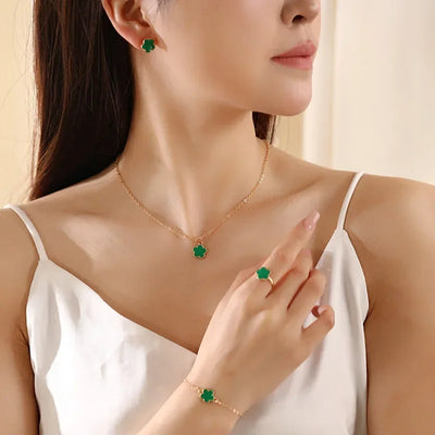 Fashionable Four-piece Set Jewelry for Woman Lucky Five-petal Flower Clover Earrings Necklace Ring Bracelet Accessories Party