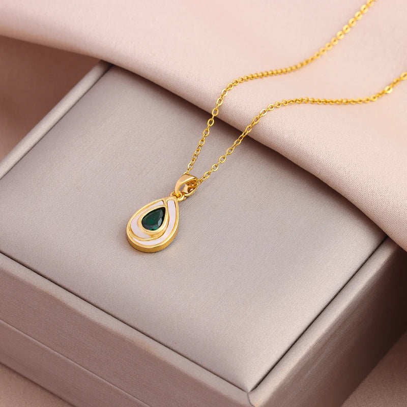 New In Fashion Green Zircon Crystal Pendant Stainless Steel Necklaces For Women Trendy Retro Style Female Clavicle Chain Jewelry