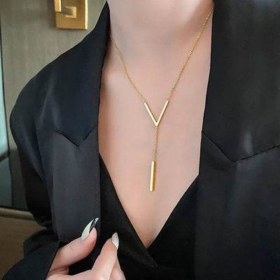 New V-shaped Long Sexy Clavicle Gold Colour Chain Necklace Choker Women 2024 Fashion Vertical Bar Pendant Jewelry Party Gifts