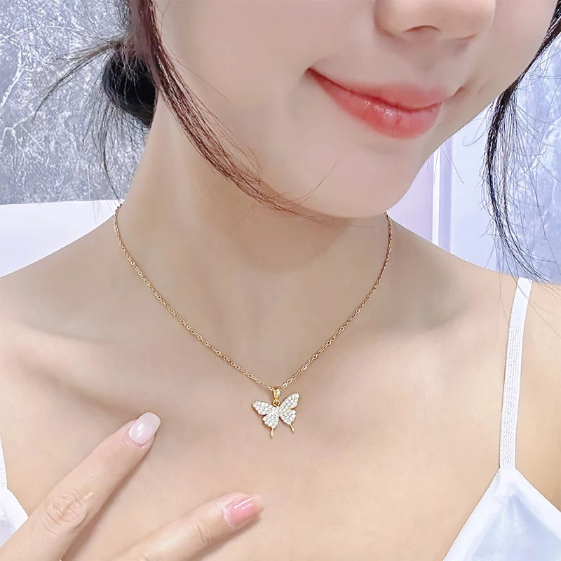 Ladies New Shiny Butterfly Necklace Exquisite Elegant Simple Clavicle Chain Necklace Jewelry for Ladies Gift