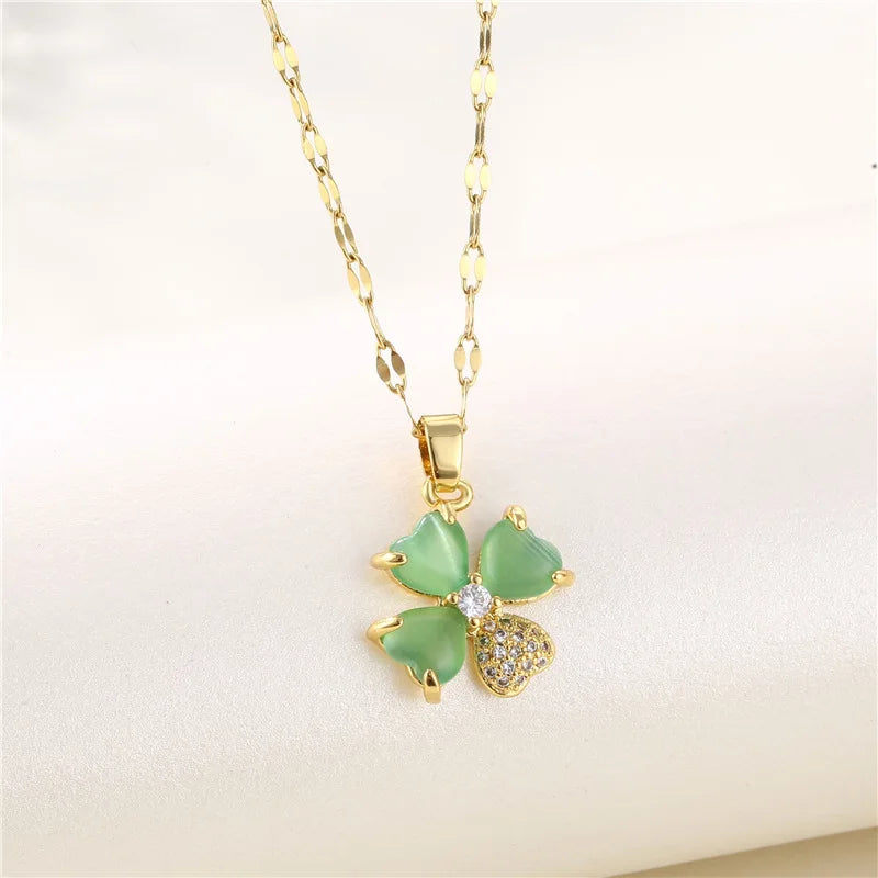 New In Fashion Green Zircon Crystal Pendant Stainless Steel Necklaces For Women Trendy Retro Style Female Clavicle Chain Jewelry