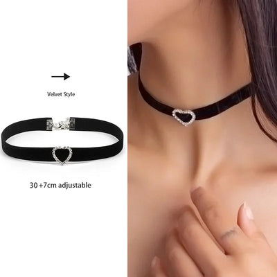 Sexy Trendy Vintage Charm Round Gothic Collar Necklaces Jewelry Gift Gothic Leather Heart Harajuku Women Punk Choker Necklace