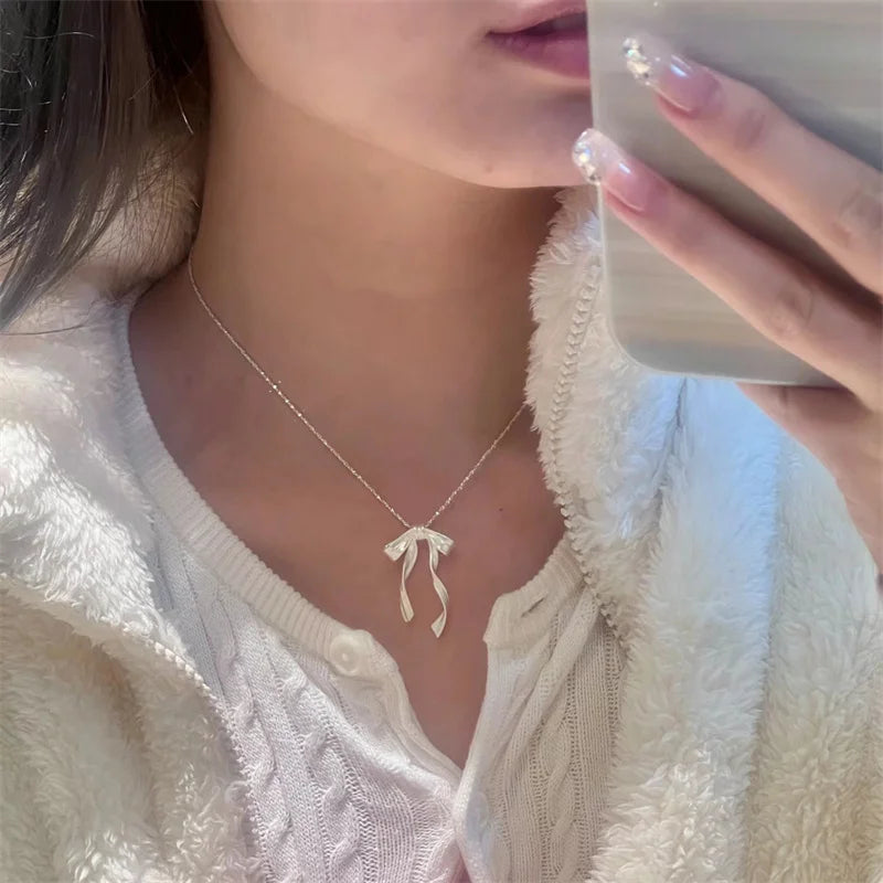 Exquisite Clavicle Chain Elegant Scrub Bow Pendant Necklace For Women Girls Temperament Collar Chain Korean Student