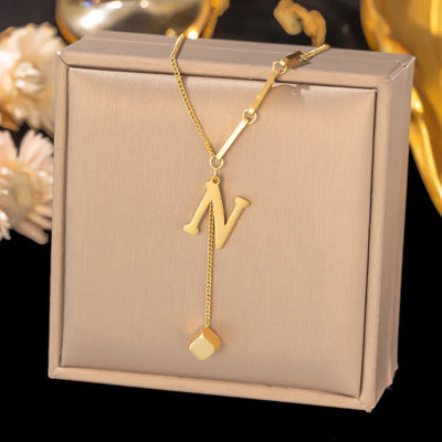 Initial Letter Stainless Steel Pendant Necklace for Women Fashion Gold Color Chain A-Z Alphabet Clavicle Necklaces Jewelry Gift