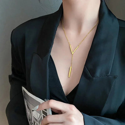 New V-shaped Long Sexy Clavicle Gold Colour Chain Necklace Choker Women 2024 Fashion Vertical Bar Pendant Jewelry Party Gifts