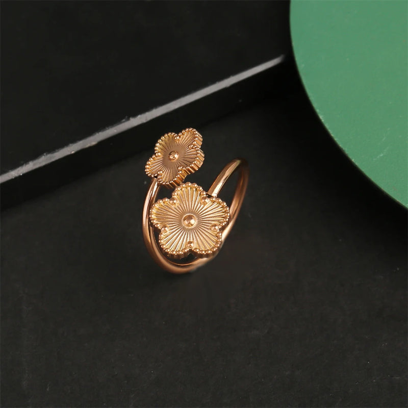 Hot Sale Botanical Laser Five Leaves Flower Open Ring Highquality Gold Silver Rose Gold Black Double Flower Ring Clover Ladies