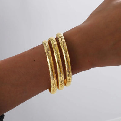 Gold Bangles for Women Chunky Stretch Bangles Bracelets Set 18K Gold Plated Stainless Steel Bracelets Flexible Wide Wristband