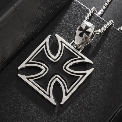 Black Enamel Maltese Cross Temple Templar Knight Cross Men Pendant Necklace