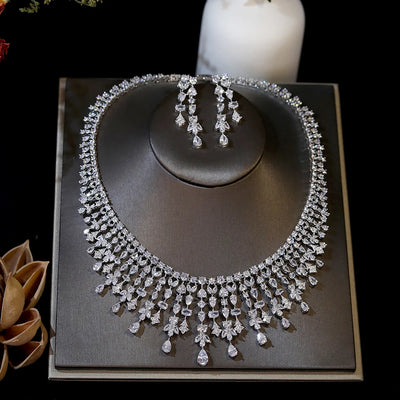 Magnificent White Color CZ Zircon Tassel Flowers Drop Necklace Earrings Sets for Women Bridal Evening Wedding Dinner Jewelry