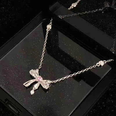 New Y2K Girls Pink Zircon Bow Knot Pendant Necklace Sweet Heart Design Simple Necklace Women Fashion Clavicle Chain Jewelry Gift