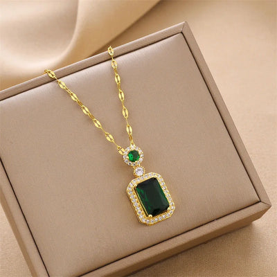 New In Fashion Green Zircon Crystal Pendant Stainless Steel Necklaces For Women Trendy Retro Style Female Clavicle Chain Jewelry